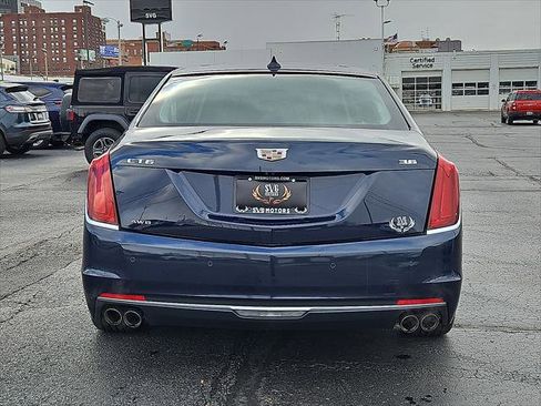 Used 2018 Cadillac CT6 Luxury image 15