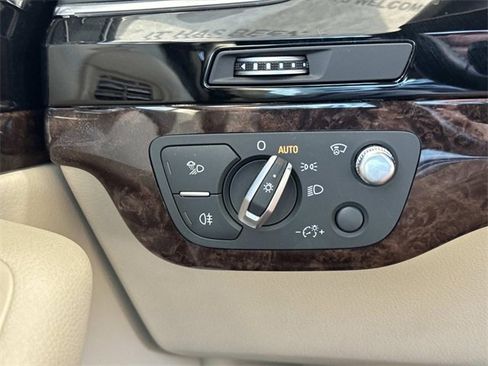 Used 2018 Audi Q7 3.0T Prestige w/ Prestige Package image 24