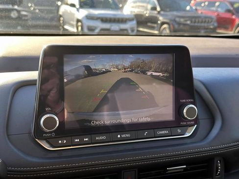 Certified 2023 Nissan Rogue SV image 31