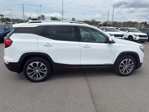 Used 2019 GMC Terrain SLT w/ Preferred Package FWD image 11