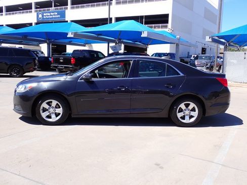 Used 2015 Chevrolet Malibu LS w/ Protection Package FWD image 2