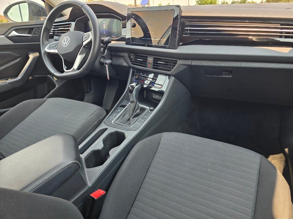Used 2025 Volkswagen Jetta S FWD image 28