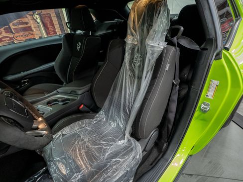 Used 2023 Dodge Challenger SRT Hellcat Redeye image 31