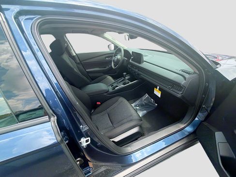New 2026 Honda Accord SE image 24
