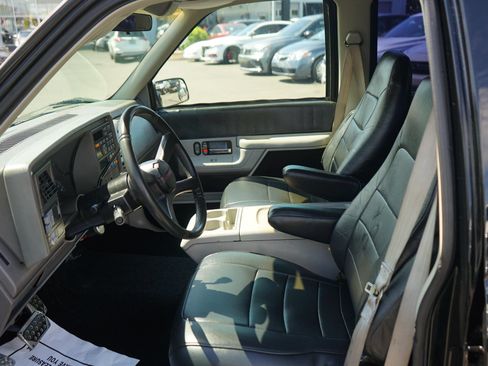 Used 1994 Chevrolet Silverado 3500 2WD Crew Cab image 9