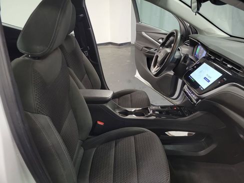 Used 2023 Chevrolet Bolt EUV LT image 21