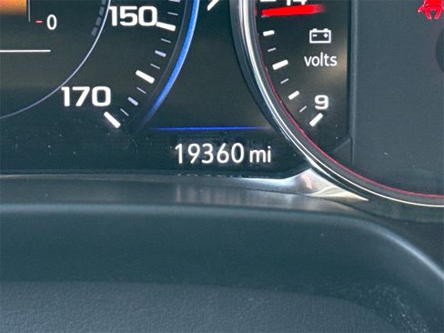 Used 2023 Chevrolet Blazer RS image 28