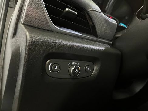 Used 2019 Chevrolet Traverse Premier AWD/4WD image 17