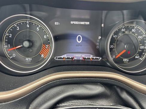 Used 2015 Jeep Cherokee Limited AWD/4WD image 10