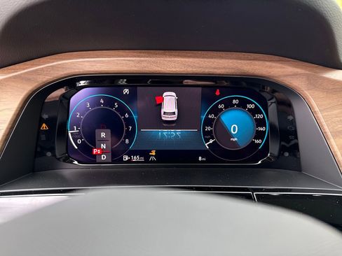 New 2026 Volkswagen Atlas SE image 7