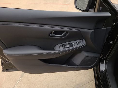 Certified 2025 Nissan Sentra S image 15