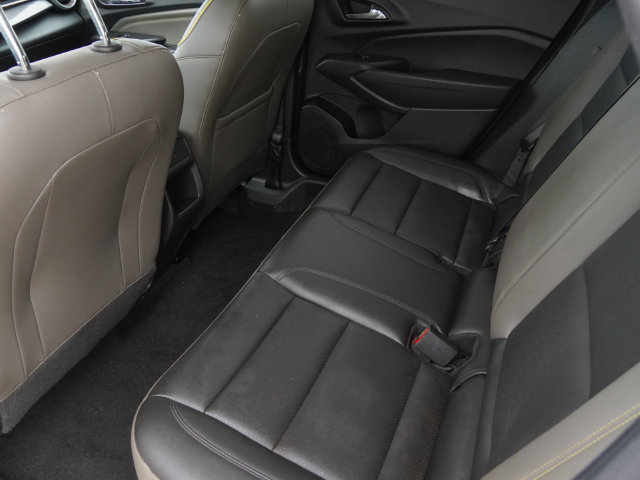 Used 2025 Chevrolet Trax ACTIV w/ Sunroof Package FWD image 14
