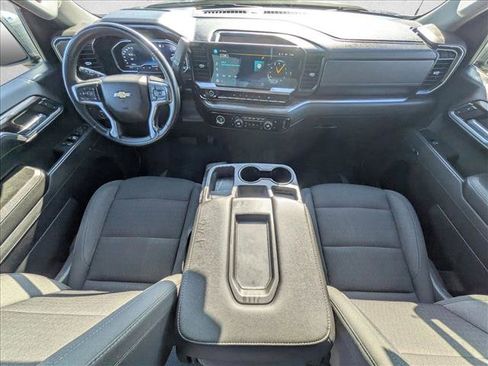 Used 2023 Chevrolet Silverado 1500 LT w/ Protection Package image 18