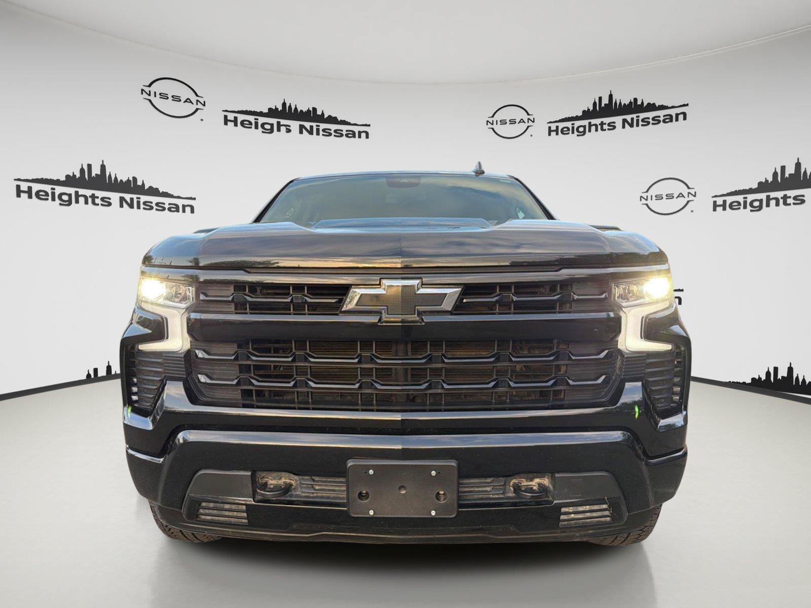 Used 2023 Chevrolet Silverado 1500 RST AWD/4WD image 8