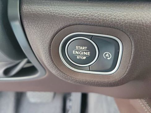 Used 2020 Mercedes-Benz GLE 350 image 30