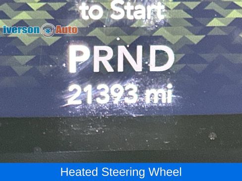 Used 2022 Jeep Wrangler Unlimited Sahara w/ LED Lighting Group AWD/4WD image 20