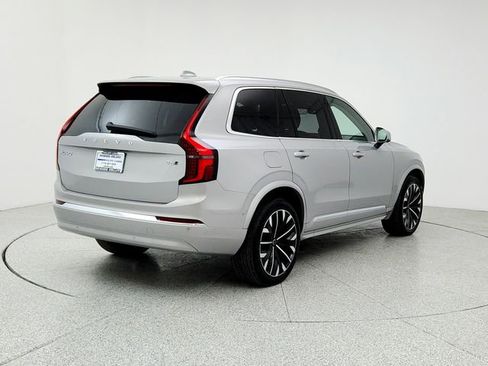 Certified 2025 Volvo XC90 B6 Plus image 5