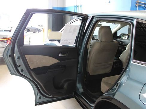 Used 2015 Honda CR-V EX image 16