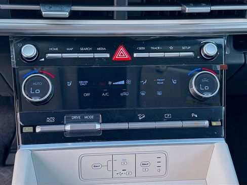 New 2026 Hyundai Santa Fe SEL FWD image 12
