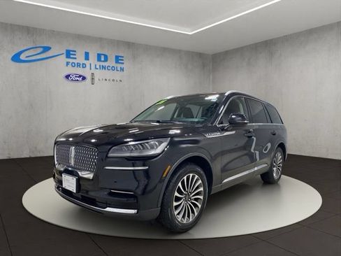 Certified 2023 Lincoln Aviator AWD w/ Premium Package image 5