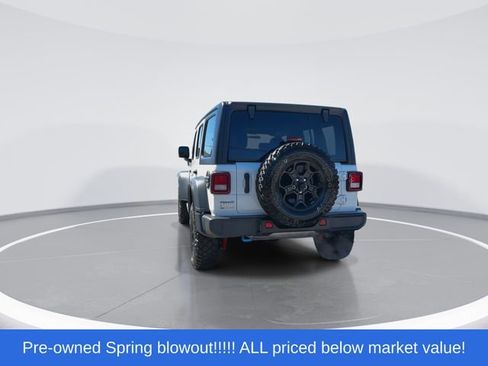 Used 2023 Jeep Wrangler Unlimited w/ Cold Weather Group AWD/4WD image 7