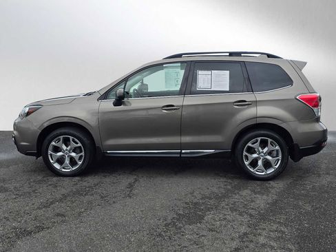 Used 2018 Subaru Forester 2.5i Touring image 4