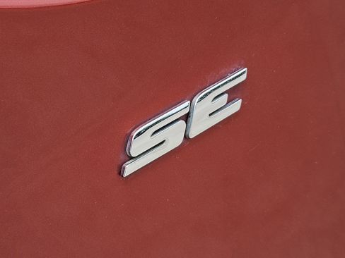 Used 2016 Ford Escape SE FWD image 30