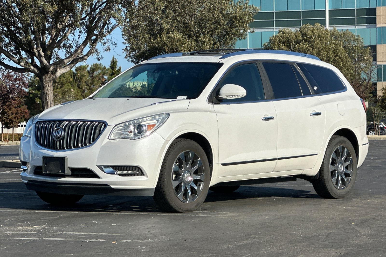 Used 2017 Buick Enclave Leather w/ Enclave Sport Touring Edition AWD/4WD image 8