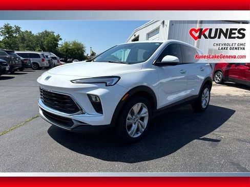 Used 2025 Buick Encore GX Preferred FWD image 10
