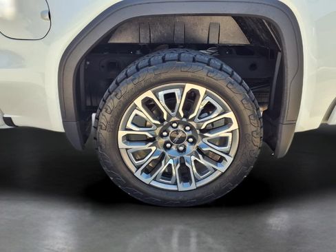Used 2025 GMC Sierra 1500 Denali Ultimate AWD/4WD image 24