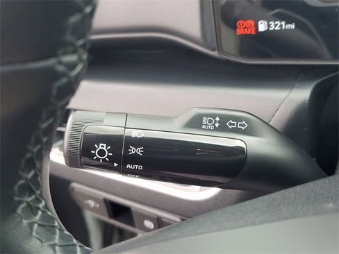 Used 2025 Kia K4 EX image 13