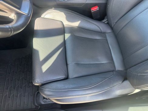 Used 2025 Subaru Outback Touring w/ Popular Package #2 image 26