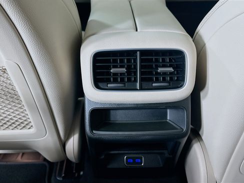 Certified 2026 Mercedes-Benz GLE 450 4MATIC image 33