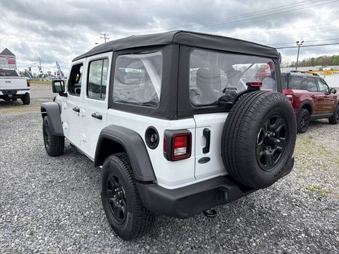 Used 2026 Jeep Wrangler Unlimited Sport AWD/4WD image 8