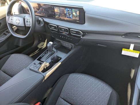 New 2026 Nissan Sentra SV image 29