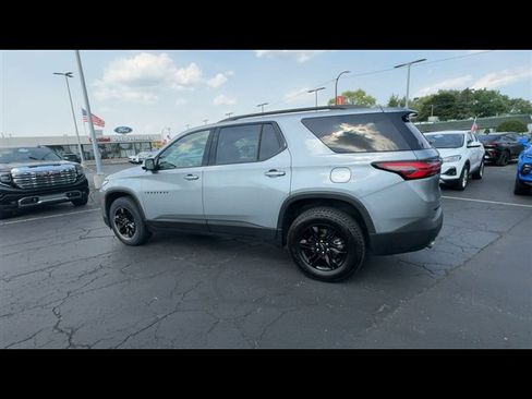 Certified 2023 Chevrolet Traverse LS w/ Midnight/Sport Edition FWD image 6