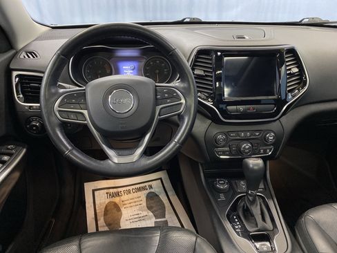 Certified 2019 Jeep Cherokee Limited w/ Trailer Tow Group image 31