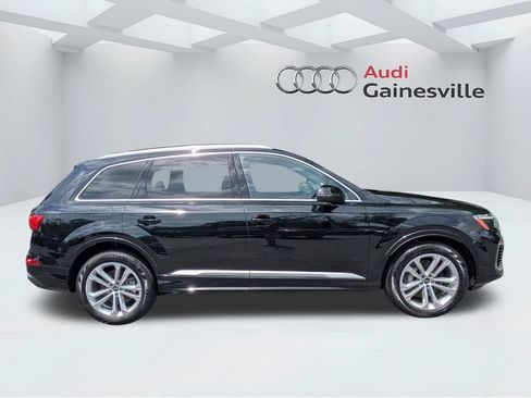 Used 2025 Audi Q7 3.0T Premium Plus w/ Premium Plus Package AWD/4WD image 4