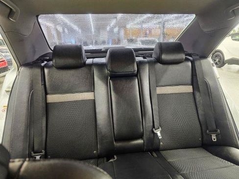 Used 2014 Toyota Camry SE FWD image 32