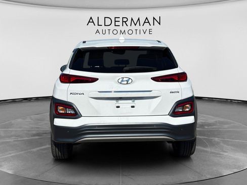 Used 2021 Hyundai Kona Ultimate w/ Cargo Package FWD image 4