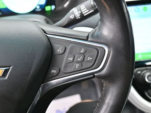 Used 2018 Chevrolet Bolt Premier w/ Driver Confidence II Package image 17