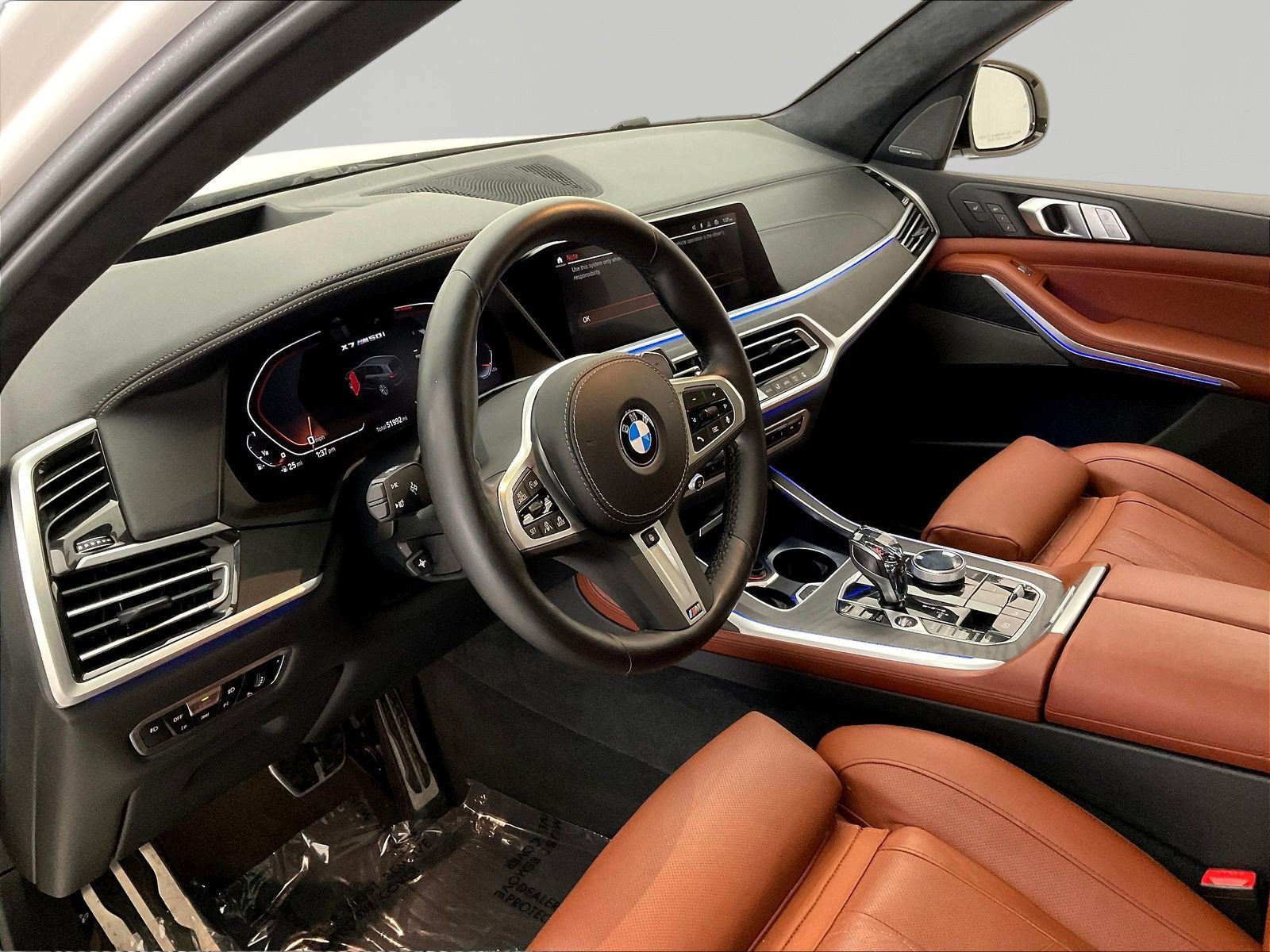 Used 2022 BMW X7 M50i AWD/4WD image 17