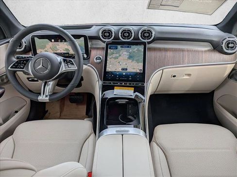 New 2026 Mercedes-Benz GLC 300 4MATIC image 16