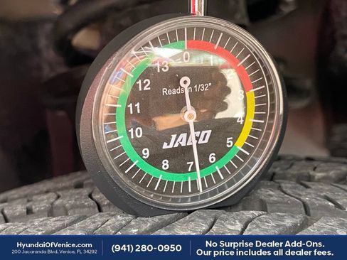 Used 2021 Jeep Renegade Latitude FWD image 62
