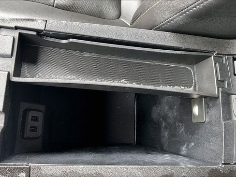 Used 2022 Chevrolet Equinox Premier AWD/4WD image 33