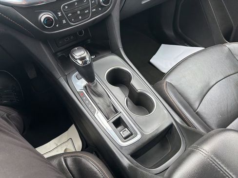 Used 2019 Chevrolet Equinox Premier w/ LPO, Floor Liner Package image 26