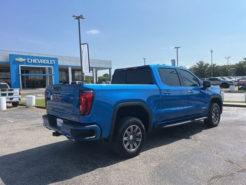 Used 2024 GMC Sierra 1500 AT4 w/ AT4 Premium Package image 3