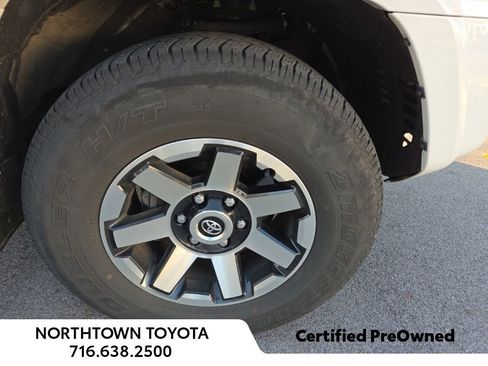 Used 2023 Toyota 4Runner TRD Off-Road Premium image 2