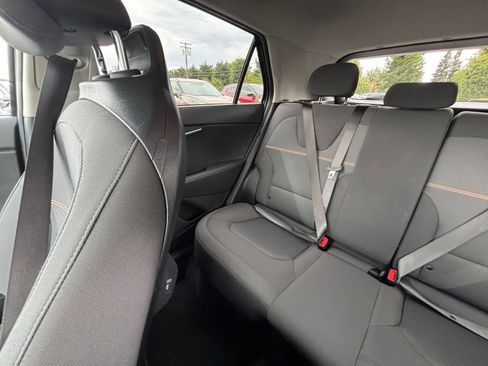 Used 2026 Kia Niro LX FWD image 37