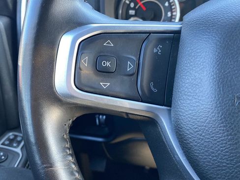 Used 2024 RAM 2500 Big Horn w/ Sport Appearance Package image 18